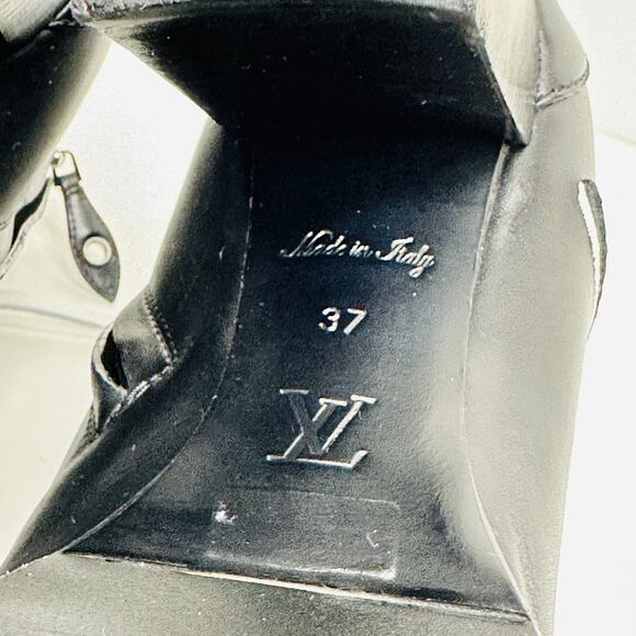 Louis Vuitton Star Trail Logo 37/ US 7 Lace up Ankle Boots Black Leather - Picture 10 of 10